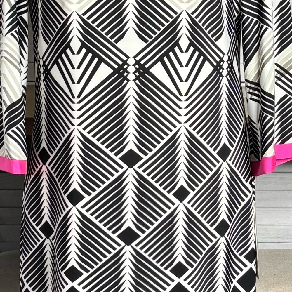 2590 - Eliza J Black and White Geometric Dress with Pink Trim NWT SIZE 8 - Picture 3 of 14